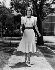 1939 ELEANOR POWELL Candid Photo (209-d ) picture