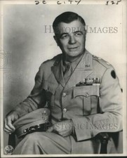 1946 Press Photo Maj.Gen. John B. Coulter, Deputy Commander, 4th Army Fat Sam picture
