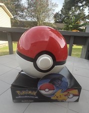 Pokémon Master Ball Poké Ball Glowlight Lamp Display Box with Pikachu picture