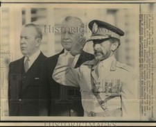 1967 Press Photo Ethiopia's Emperor Selassie takes general salute in Ottawa picture
