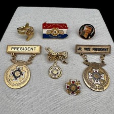 Vintage Ladies Auxiliary Pins Medals Ring Pennsylvania President Lot picture