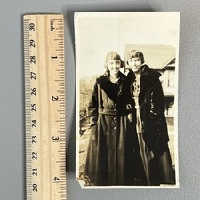 Vtg 1920s Snapshot Photo Two Women Flapper Era Winter Coats Fur Collars Fashion picture