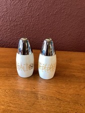 Vintage 1970’s Corelle Butterfly Gold Salt And Pepper Shakers picture