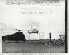 1956 Press Photo Helicopters taking off with a platoon of soldiers aboard picture