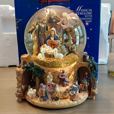 Kirkland Signature Musical Nativity Waterglobe Revolving Base 150mm 109619 picture