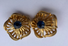 vintage estate GREEN RHINESTONE ON GOLD TONE CLIP ON EARRINGS picture