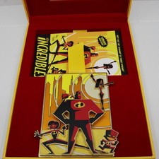 C4 Disney ACME Art Pin LE The Incredibles Jumbo Artist Series picture