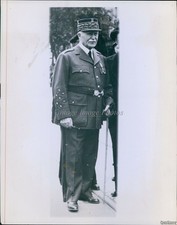 French Field Marshal Philippe Petain Lion Of Verdun Military News Photo 7x9 picture