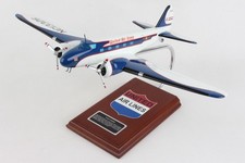 Boeing 247 B247 United Airlines airplane aircraft airplane model 1/72 picture