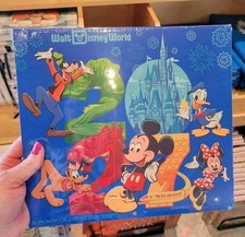 2026 2027 Walt Disney World Full Color 16 Month Official Calendar New picture
