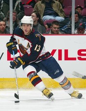 Slava Kozlov Atlanta Thrashers skates with the puck at the g- Ice Hockey Photo picture