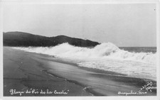 RPPC Acapulco Mexico Playa Pie de la Cuesta J.J. Pintos Ocean Waves Vintage picture