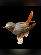VTG. GOEBEL porcelain figurine - Redstart bird made in W.Germany - EUC no chips picture