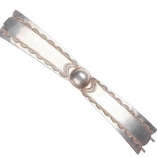 Fred Peshlakai Navajo (1896-1974) Biography sterling silver large hair barrette picture