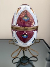 Lg-Egg-Shaped Hinged Trinket Box Metal Trim Stand White Burgundy Floral Design picture