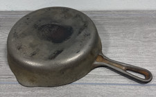 Antique Griswold Cast Iron Skillet No. 6 Erie PA 699 9.5” USA Made 699 D picture