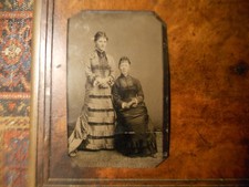 2 Attractive Women w Antique DRESSES Civil War Victorian Antique TINTYPE Photo picture