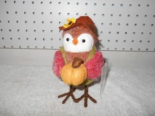 2021 NEW W/TAGS TARGET HARVEST FEATHERLY FRIENDS GRADEY BIRD HOLDING PUMPKIN picture