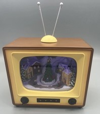 Christmas Retro TV Scene Animated Tree Musical Lighted 