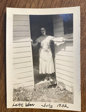 1932 Lake Winnipesaukee New Hampshire Woman Lady Fashion Dress Shoes Photo P4j11 picture