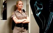 BEAUTIFUL MARLEY SHELTON 8X10 PHOTO picture