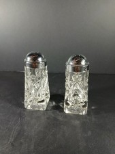 Anchor Hocking Star of David Salt & Pepper Shakers Vintage Clear Glass 4in picture