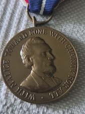 Civil War UNTIED STATES VETERAN Medal W/ Ribbon Pin Back New Old Stock picture