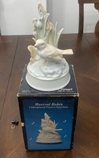 Vintage Artmark Pastel Porcelain Musical Robin Bird w Original Box picture