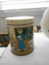 VINTAGE SCHOOLHOUSE CLASSROOM TIN-5