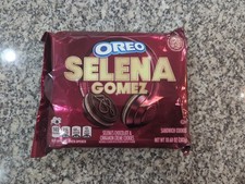 SELENA GOMEZ OREOS Chocolate Cinnamon Horchata Cookies 10.68oz Limited picture