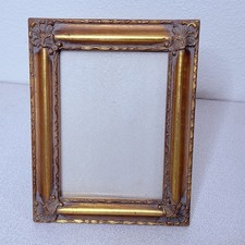 VTG Ornate Gold Picture Frame 5x7 Floral Baroque Style Made in Taiwan 9x7 picture