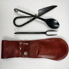 Solid iron cutlery set 3pcs item beautuful finish and design with brown cover picture