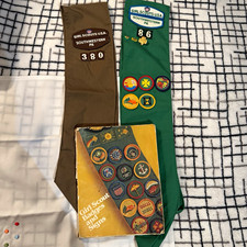 Girl Scouts USA Southwestern PA Lot: 2 Sashes w/ Patches & Badges and Signs Book picture