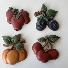 Vintage Sexton Metal Fruit Wall Plaques Set of 4 MCM Kitchen Decor 1969 USA picture