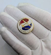 Vintage 1985 FAI Sierra Cup Glider Aviation Enamel Lapel Pin picture
