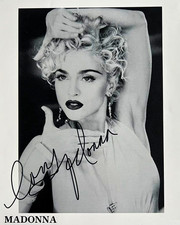 MADONNA SIGNED REPRINT AUTOGRAPH VOGUE PERFORMER 8