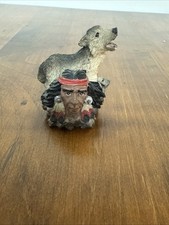 Young's Wolf Coyote Native American Southwestern Resin Figurine 2.5