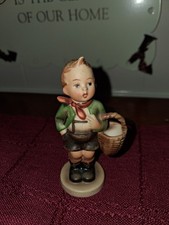 Goebel Hummel Figurine #51 2/0 Village Boy 4