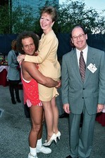 Fitness coach Richard Simmons has died at the age of 76 confirmed - Old Photo picture