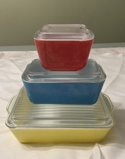 VTG Pyrex  Set of 3 Refrigerator Dishes Containers & Lids Primary 501 502 503 picture
