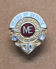 VTG MAYNARD ELECTRIC STEEL CASTING SERVICE AWARD PINmemorabilia. 10K GOLD Tested picture