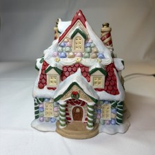 Hawthorne Village “The Candy Factory”Christmas Town Collection Sculpture #1766A picture