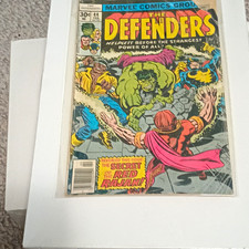 Marvel The Defenders #44 (1977) Bronze Age Hulk Valkyrie Nighthawk Comic Book picture