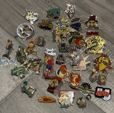 Vintage 34 Pin Button Lot Baseball Taz Donald Duck Fast Pitch Florida Team picture