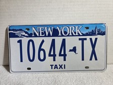 Vintage 2006 New York TAXI Specialty License Plate NYC Yellow Cab #10644-TX picture