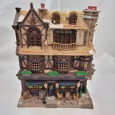 Lemax Wesley Pub Caddington Village Christmas House Battery Lighted Building picture