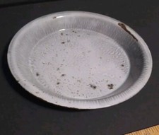 Vtg Mottled Gray Graniteware Pie Pan 9” Angle Wall  Farmhouse Cabin Rustic Deco picture