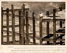 LG17 '73 Original Jim Strickland Photo STEEL WORKER @ NEW NCNB BANK CONSTRUCTION picture