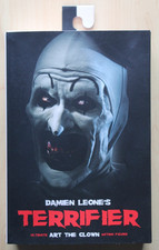 Neca Damien Leone's Terrifier Art the Clown Ultimate 7