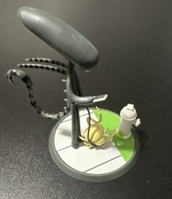Alien Lootcrate Out For A Walk No Box picture